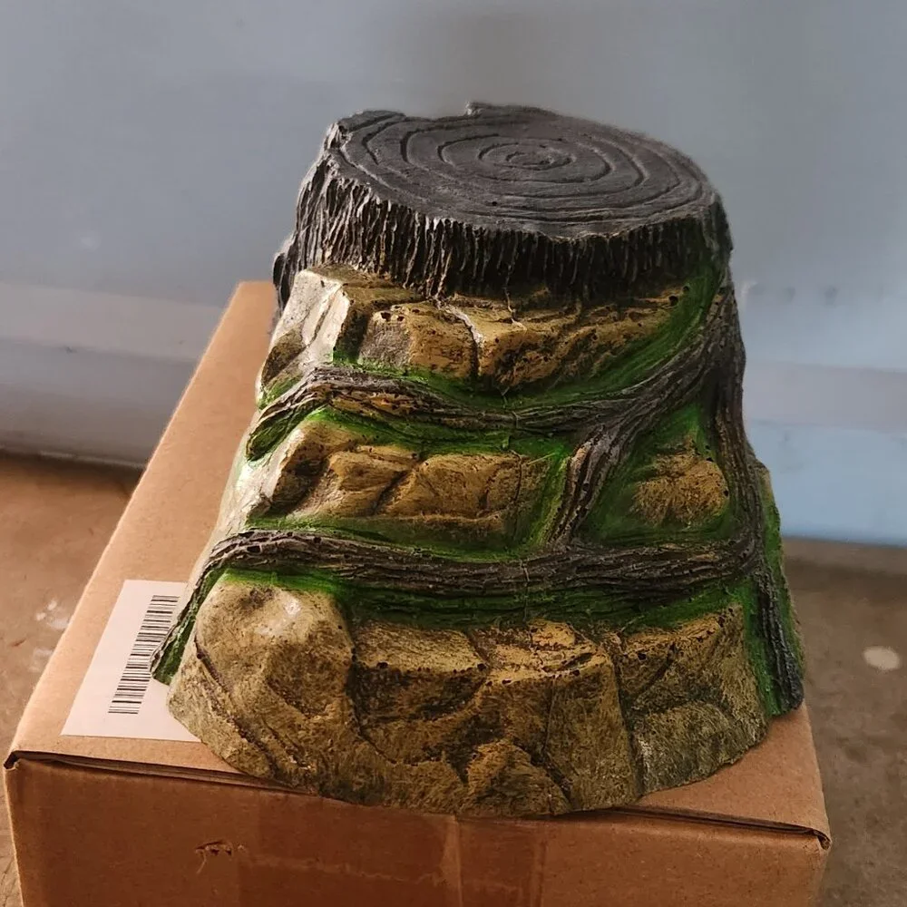 Aquazoo Large Fish Tank Decoration & Reptile Hide – Flat Tree Stump